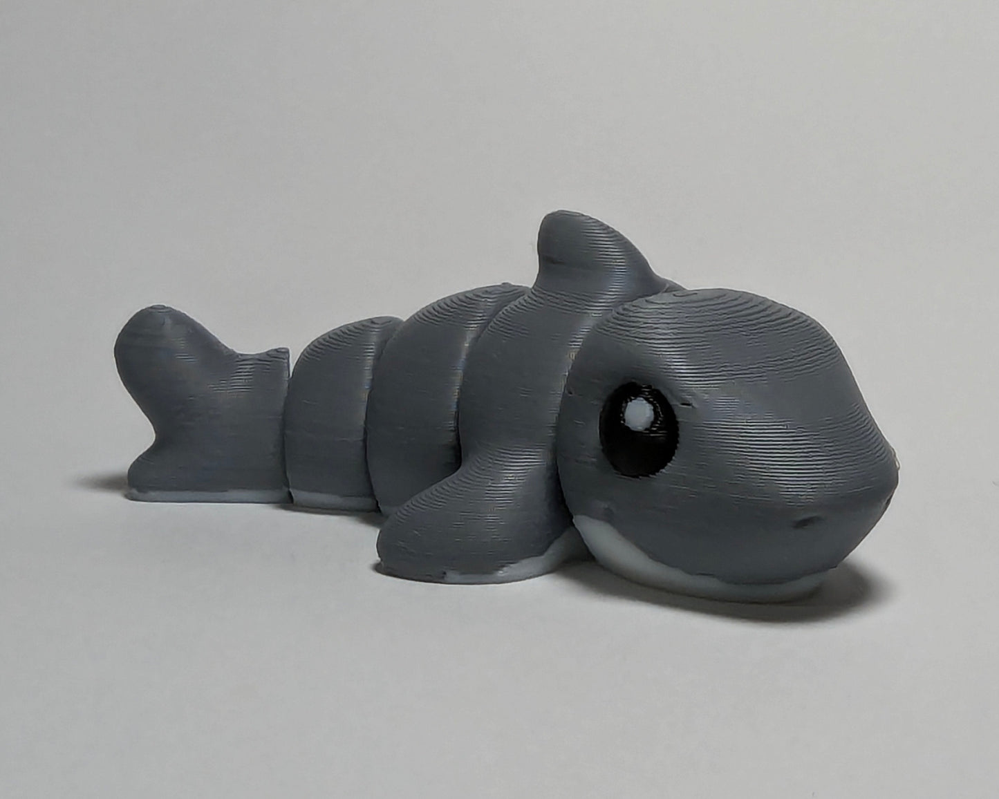 Shark Jiggle Pets Flexi Mini Animal looking right